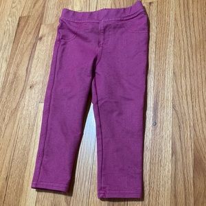 Stretchy pink leggings